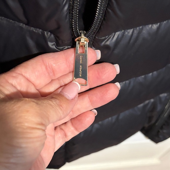 Andrew Marc Women's Black Puffer Coat - Picture 6 of 9